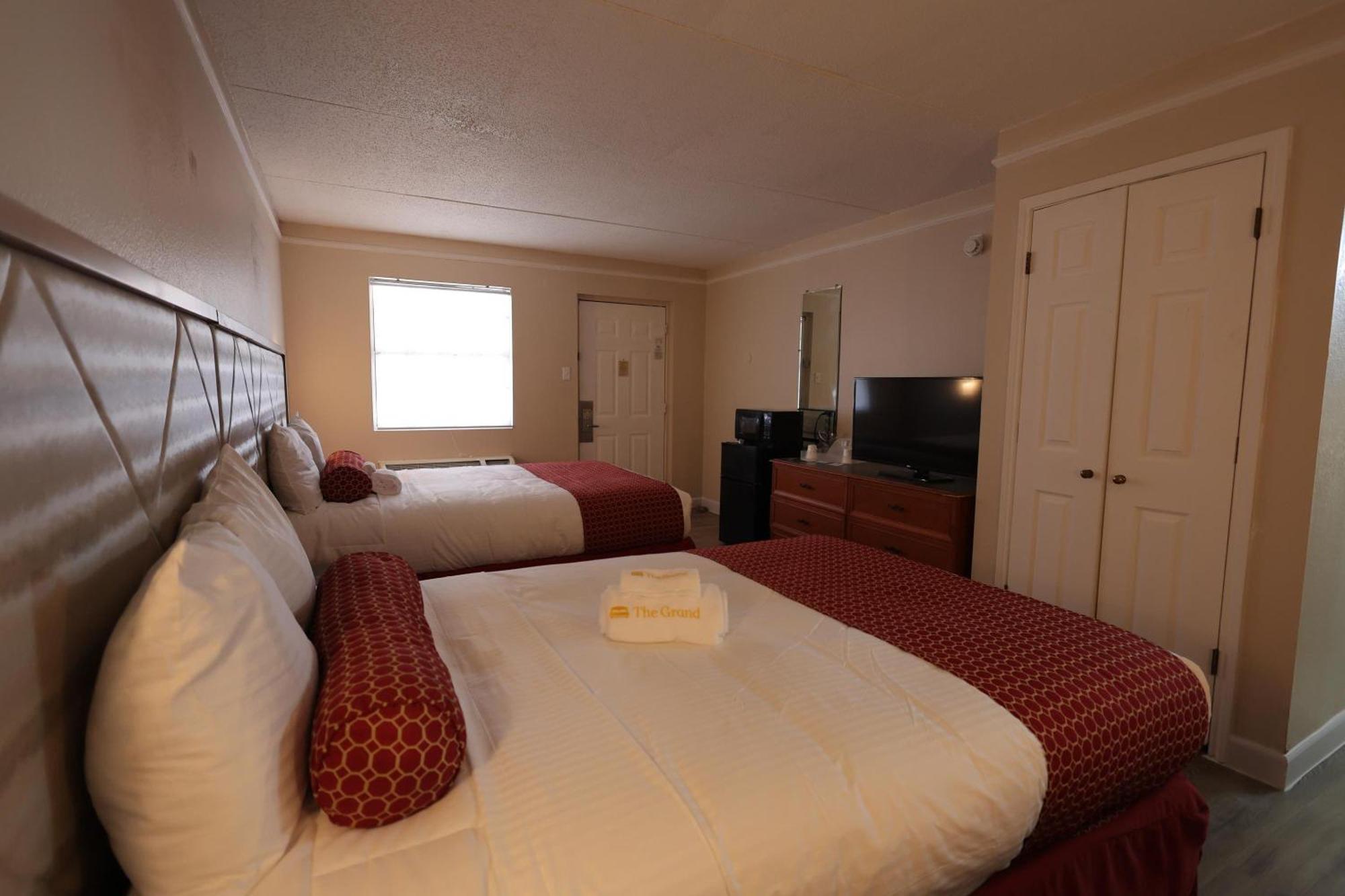 Motel The Grand By Capital O I-30