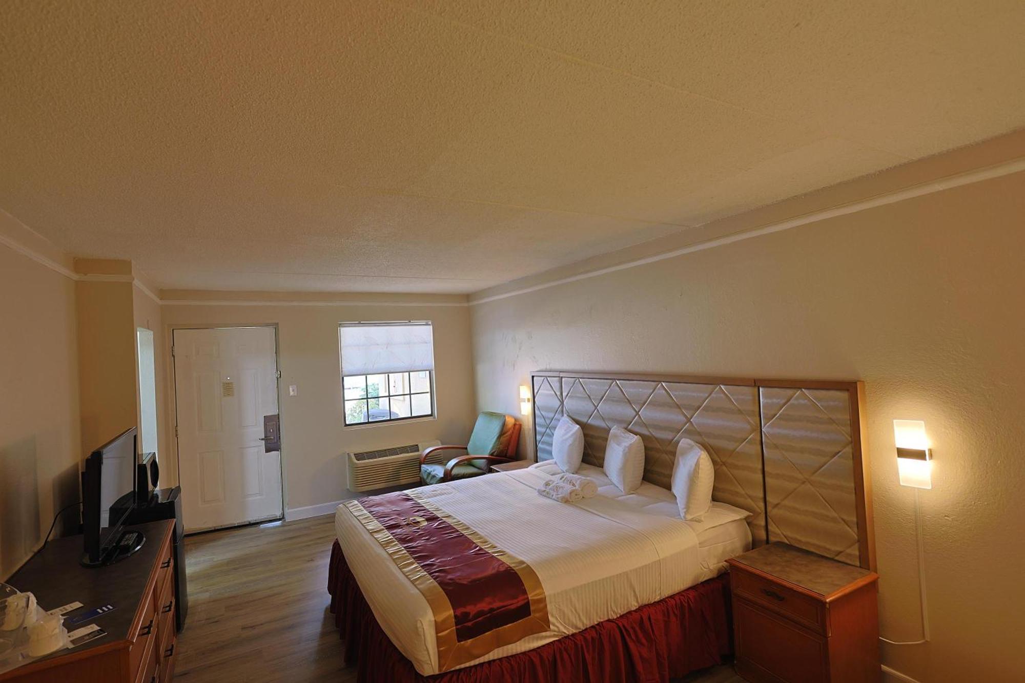 Motel The Grand By Capital O I-30 Texarkana